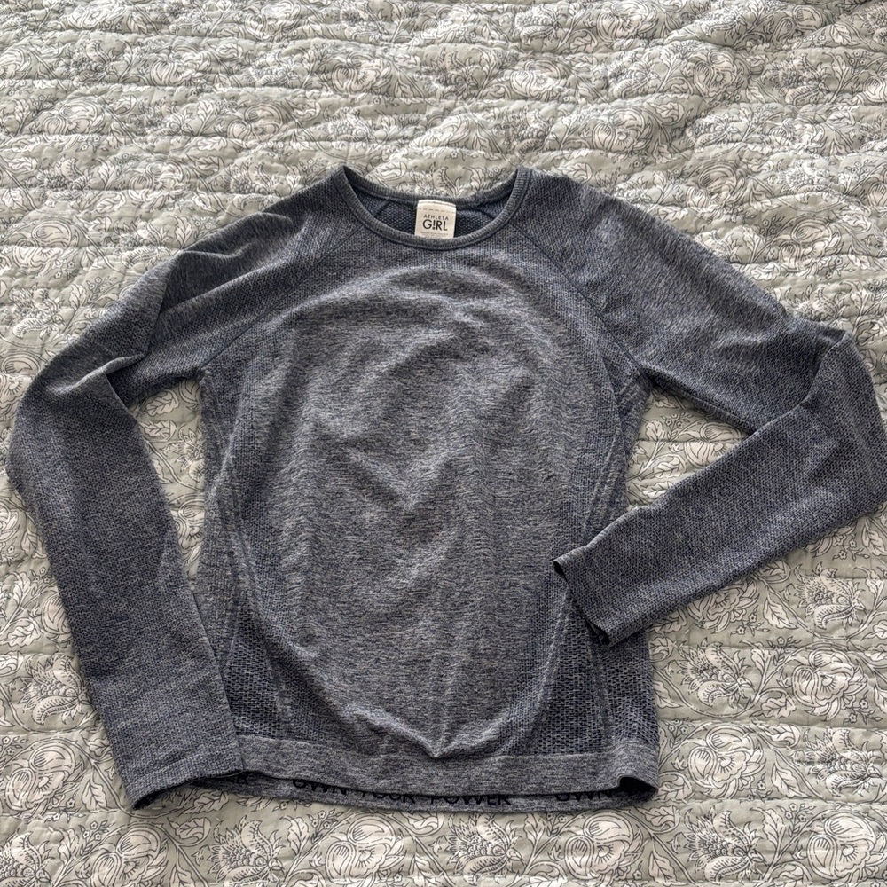 Athleta Girl power up top